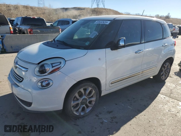 2014 FIAT 500L Lounge with VIN ZFBCFACH5EZ017403, listed as a Copart auction lot 83652624 with 30,905 mi miles and Clean Title. Bid and sale history available at DreamBid. Image 1.