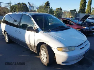1996 Dodge Grand Caravan with VIN 1B4GP54R7TB387779, listed as a IAAI auction lot 41145400 with 175,662 mi miles and . Bid and sale history available at DreamBid. Image 6.