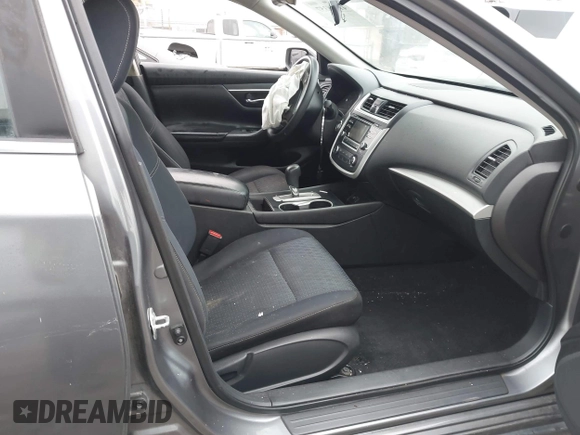 2016 Nissan Altima SR z VIN 1N4AL3AP5GC247702, wystawiony jako IAAI lot #41868357 z przebiegiem 164 688 mil mil oraz . Historia ofert i sprzedaży dostępna na DreamBid. Obrazek 5.