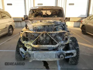 2022 Jeep Gladiator High Altitude with VIN 1C6HJTFG5NL112263, listed as a Copart auction lot 46170494 with Not provided miles and Salvage title. Bid and sale history available at DreamBid. Image 5.