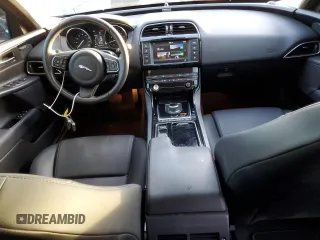 2018 Jaguar XE 25t Premium with VIN SAJAD4FX1JCP35172, listed as a Copart auction lot 79140214 with 26,480 mi miles and Salvage Title. Bid and sale history available at carsss.com. Image 8.