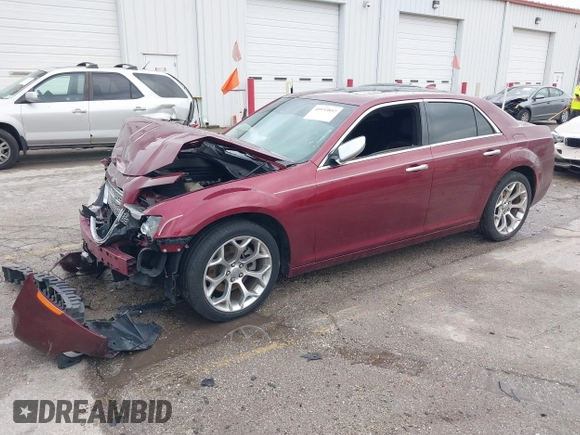 2019 Chrysler 300 C Luxury Series with VIN 2C3CCAPT8KH506432, listed as a IAAI auction lot 40933892 with 100,862 mi miles and . Bid and sale history available at carsss.com. Image 17.