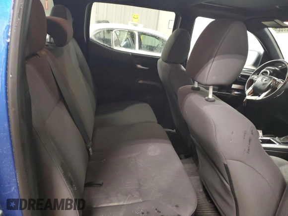 2016 Toyota Tacoma SR with VIN 3TMCZ5AN0GM019083, listed as a Copart auction lot 45275535 with 92,626 mi miles and Clean Title. Bid and sale history available at DreamBid. Image 10.