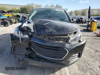 2021 Chevrolet Trax LS z VIN KL7CJKSB1MB303476, wystawiony jako Copart lot #58230595 z przebiegiem 55 397 mil mil oraz Szkoda całkowita • Salvage title. Historia ofert i sprzedaży dostępna na DreamBid. Obrazek 5.