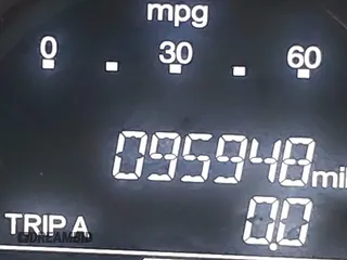 2017 Honda Accord Sport with VIN 1HGCR2F58HA106043, listed as a IAAI auction lot 42009231 with 95,948 mi miles. Bid and sale history available at carsss.com. Image 16.