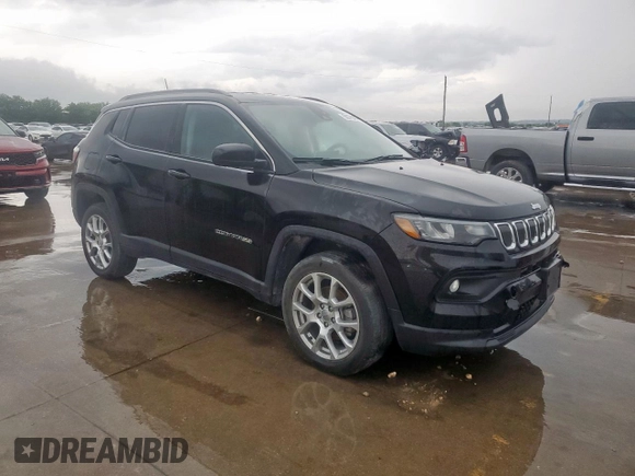 2022 Jeep Compass Latitude Lux with VIN 3C4NJDFB1NT218753, listed as a Copart auction lot 59378005 with 52,472 mi miles and Clean title. Bid and sale history available at DreamBid. Image 4.