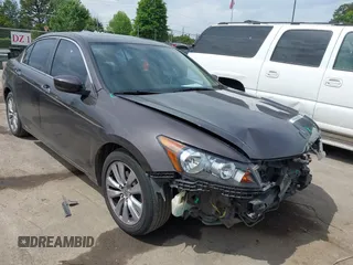 2011 Honda Accord EX z VIN 1HGCP2F78BA020925, wystawiony jako IAAI lot #42109081 z przebiegiem 175 225 mil mil oraz . Historia ofert i sprzedaży dostępna na DreamBid. Obrazek 1.