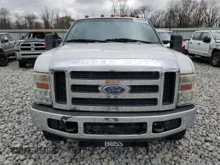 2008 Ford Super Duty F-250 SRW XL with VIN 1FTSX21R88EA37468, listed as a Copart auction lot 53262105 with 174,210 mi miles and Salvage Title. Bid and sale history available at carsss.com. Image 5.