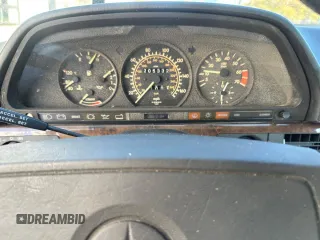 1986 Mercedes-Benz 560 with VIN WDBCA45D2GA206016, listed as a Copart auction lot 54577205 with 205,332 mi miles and Clean Title. Bid and sale history available at DreamBid. Image 8.