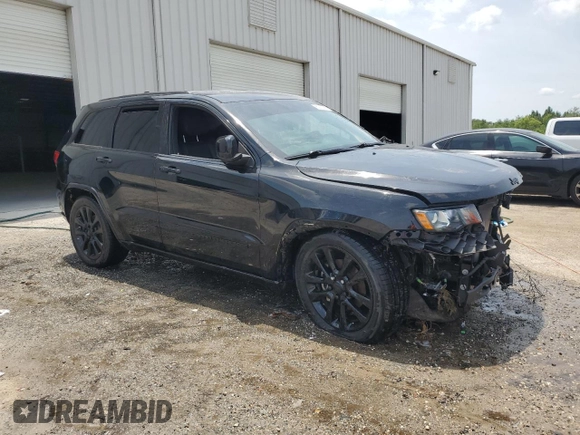 2018 Jeep Grand Cherokee Laredo E with VIN 1C4RJEAG0JC361922, listed as a Copart auction lot 56972245 with 82,237 mi miles and Salvage title. Bid and sale history available at DreamBid. Image 4.