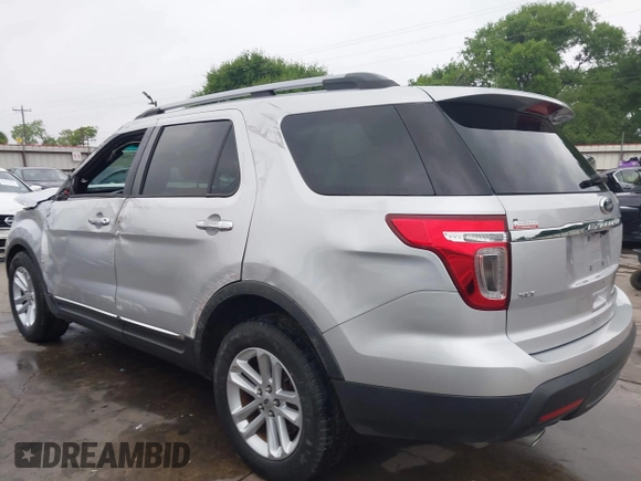 2014 Ford Explorer XLT with VIN 1FM5K7D88EGC22692, listed as a IAAI auction lot 41945588 with 84,129 mi miles. Bid and sale history available at carsss.com. Image 16.