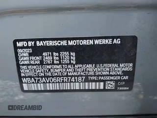 2024 BMW 4 Series 430i xDrive with VIN WBA73AV06RFR74187, listed as a IAAI auction lot 42017366 with 19,325 mi miles. Bid and sale history available at carsss.com. Image 9.