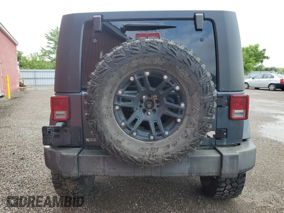 2007 Jeep Wrangler Sahara with VIN 1J8FA54167L208859, listed as a Copart auction lot 62299155 with 263,928 mi miles and Clean title. Bid and sale history available at DreamBid. Image 6.