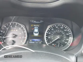 2015 Infiniti Q50 with VIN JN1BV7AR4FM406268, listed as a IAAI auction lot 41837888 with 211,965 mi miles. Bid and sale history available at carsss.com. Image 7.
