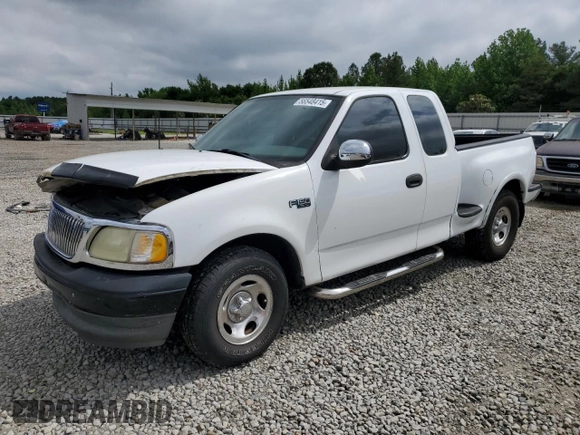 2003 Ford F-150 XL z VIN 1FTRX17283NA47526, wystawiony jako Copart lot #56548415 z przebiegiem 113 287 mil mil oraz Szkoda całkowita • Salvage title. Historia ofert i sprzedaży dostępna na DreamBid. Obrazek 1.