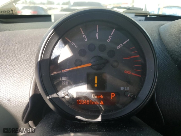 2016 MINI Cooper Countryman S with VIN WMWZC3C52GWT09061, listed as a Copart auction lot 41478915 with 133,461 mi miles and Clean Title. Bid and sale history available at carsss.com. Image 9.