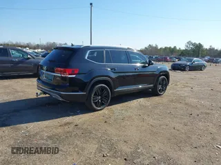 2018 Volkswagen Atlas SEL Premium with VIN 1V2NR2CA0JC589853, listed as a IAAI auction lot 41399169 with 103,513 mi miles and . Bid and sale history available at DreamBid. Image 4.