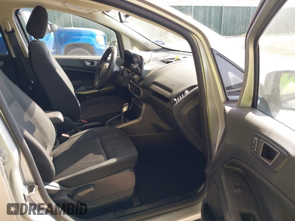 2020 Ford EcoSport SE with VIN MAJ3S2GE6LC355686, listed as a IAAI auction lot 41939643 with 50,746 mi miles and . Bid and sale history available at DreamBid. Image 5.