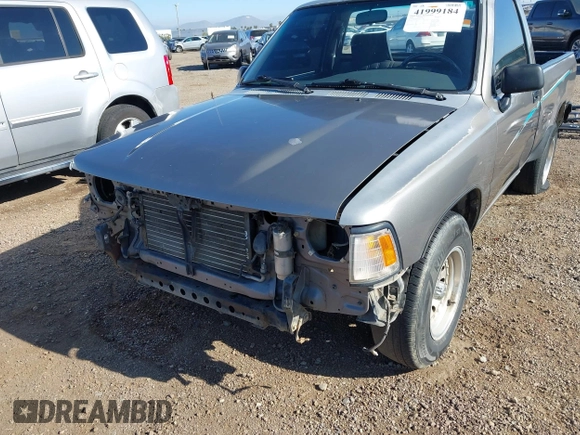 1994 Toyota Pickup with VIN 4TARN81A2RZ157385, listed as a IAAI auction lot 41999184 with 237,085 mi miles and . Bid and sale history available at DreamBid. Image 6.