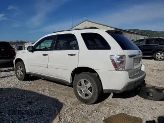 2005 Chevrolet Equinox LS with VIN 2CNDL23F456105204, listed as a Copart auction lot 42511915 with 208,089 mi miles and Salvage Title. Bid and sale history available at carsss.com. Image 2.