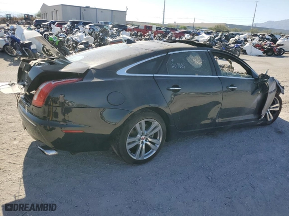 2014 Jaguar XJ with VIN SAJWA2GZ1E8V64645, listed as a Copart auction lot 61166974 with 0 mi miles and Non Repairable. Bid and sale history available at carsss.com. Image 3.