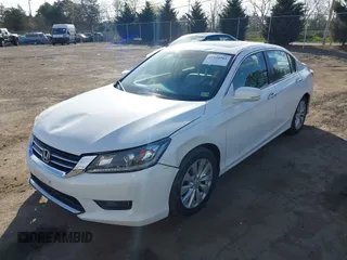 2014 Honda Accord EX-L with VIN 1HGCR2F82EA163330, listed as a IAAI auction lot 41920561 with 86,890 mi miles and . Bid and sale history available at carsss.com. Image 17.