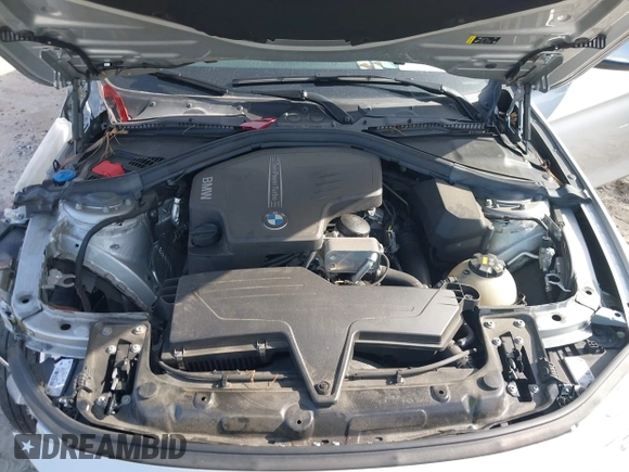 2018 BMW 3 Series 320i with VIN WBA8A9C55JAH14990, listed as a IAAI auction lot 41719896 with 77,472 mi miles. Bid and sale history available at carsss.com. Image 10.