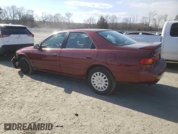 2001 Toyota Camry CE with VIN JT2BG22K710600636, listed as a Copart auction lot 45996145 with 214,355 mi miles and Salvage Title. Bid and sale history available at carsss.com. Image 2.