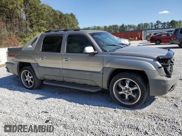 2002 Chevrolet Avalanche z VIN 3GNEC13TX2G136330, wystawiony jako Copart lot #50176365 z przebiegiem 274 177 mil mil oraz Szkody całkowita. Historia ofert i sprzedaży dostępna na DreamBid. Obrazek 4.