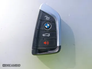 2022 BMW Z4 sDriveM40i with VIN WBAHF9C08NWX38258, listed as a IAAI auction lot 41462157 with 43,534 mi miles. Bid and sale history available at carsss.com. Image 11.
