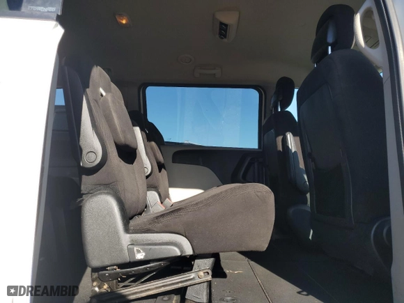 2014 Dodge Grand Caravan SE with VIN 2C4RDGBGXER279212, listed as a Copart auction lot 52790285 with 136,596 mi miles and Clean Title. Bid and sale history available at carsss.com. Image 11.