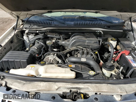 2008 Mercury Mountaineer Premier z VIN 4M2EU38E28UJ12342, wystawiony jako Copart lot #49154215 z przebiegiem 107 402 mil mil oraz Nie do naprawy • Non repairable. Historia ofert i sprzedaży dostępna na DreamBid. Obrazek 12.