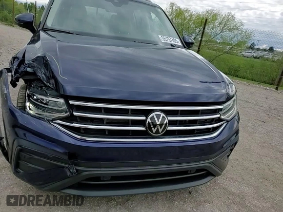 2023 Volkswagen Tiguan SE with VIN 3VVNB7AX4PM132188, listed as a Copart auction lot 55757405 with 23,698 mi miles and Salvage title. Bid and sale history available at DreamBid. Image 14.