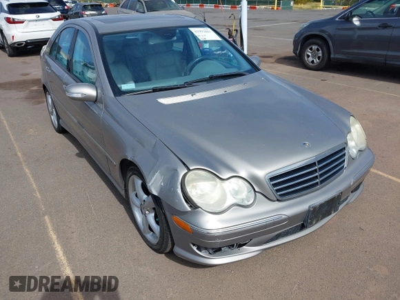 2005 Mercedes-Benz C 230 Kompressor z VIN WDBRF40J95F691358, wystawiony jako IAAI lot #41992861 z przebiegiem Nie podano mil oraz . Historia ofert i sprzedaży dostępna na DreamBid. Obrazek 6.