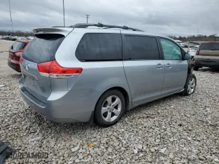 2014 Toyota Sienna LE AAS with VIN 5TDKK3DC2ES433932, listed as a Copart auction lot 43232555 with 232,674 mi miles and Salvage Title. Bid and sale history available at carsss.com. Image 3.