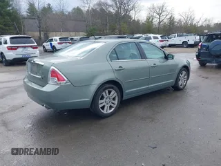 2009 Ford Fusion SEL with VIN 3FAHP08139R107400, listed as a IAAI auction lot 42045542 with 44,874 mi miles. Bid and sale history available at carsss.com. Image 4.