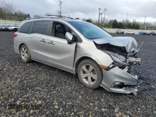 2018 Honda Odyssey EX-L with VIN 5FNRL6H76JB058488, listed as a Copart auction lot 49899815 with 89,831 mi miles and Salvage Title. Bid and sale history available at carsss.com. Image 4.