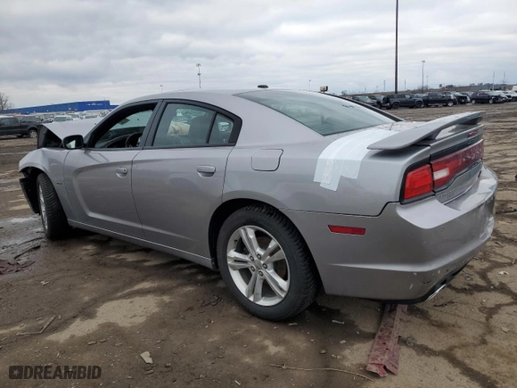 2011 Dodge Charger RT Max with VIN 2B3CM5CT2BH552782, listed as a Copart auction lot 50102385 with 174,814 mi miles and Salvage Title. Bid and sale history available at carsss.com. Image 2.