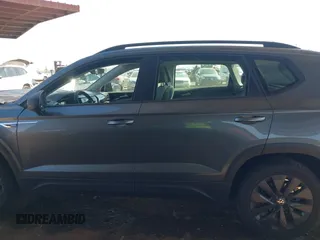 2024 Volkswagen Taos S z VIN 3VV5X7B24RM123644, wystawiony jako IAAI lot #42247698 z przebiegiem 8 097 mil mil oraz . Historia ofert i sprzedaży dostępna na DreamBid. Obrazek 14.