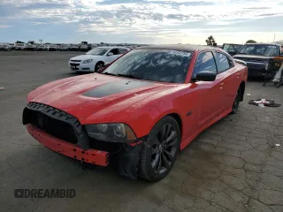 2014 Dodge Charger SRT8 Super Bee with VIN 2C3CDXGJ8EH331294, listed as a Copart auction lot 60352784 with 116,521 mi miles and Salvage Title. Bid and sale history available at carsss.com. Image 1.