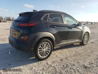 2018 Hyundai Kona SEL with VIN KM8K2CAAXJU082028, listed as a Copart auction lot 43525505 with 71,328 mi miles and Salvage Title. Bid and sale history available at carsss.com. Image 3.