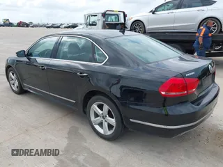 2013 Volkswagen Passat TDI SE with VIN 1VWBN7A30DC043444, listed as a IAAI auction lot 42150639 with 103,628 mi miles. Bid and sale history available at carsss.com. Image 3.