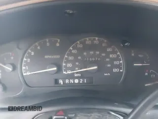 2000 Ford Explorer с VIN 1FMDU72X5YZA04203, выставлен на аукционе IAAI как лот 41250687 с пробегом 215 076 миль миль и . История ставок и продаж доступна на DreamBid. Изображение 7.