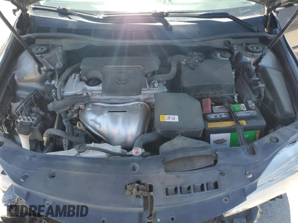 2017 Toyota Camry XLE z VIN 4T1BF1FK3HU302310, wystawiony jako Copart lot #57346605 z przebiegiem 154 422 mil mil oraz Szkoda całkowita • Salvage title. Historia ofert i sprzedaży dostępna na DreamBid. Obrazek 11.