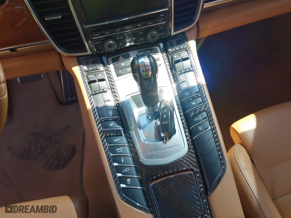 2011 Porsche Panamera Turbo with VIN WP0AC2A7XBL091024, listed as a IAAI auction lot 41841471 with 64,722 mi miles. Bid and sale history available at carsss.com. Image 11.