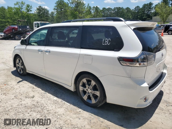 2014 Toyota Sienna SE with VIN 5TDXK3DC4ES501542, listed as a Copart auction lot 61596445 with 204,164 mi miles and Clean title. Bid and sale history available at DreamBid. Image 2.