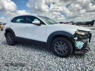 2021 Mazda CX-30 S z VIN 3MVDMAAL9MM212174, wystawiony jako Copart lot #60637625 z przebiegiem 27 575 mil mil oraz Szkoda całkowita • Salvage title. Historia ofert i sprzedaży dostępna na DreamBid. Obrazek 4.