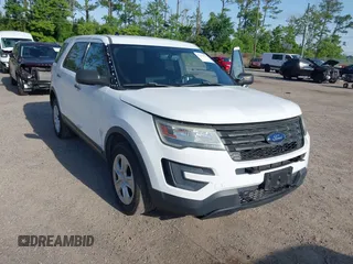 2017 Ford Police Interceptor Utility with VIN 1FM5K8AR0HGB92630, listed as a IAAI auction lot 42276713 with Not provided miles and . Bid and sale history available at DreamBid. Image 6.