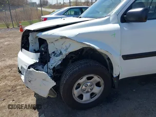 2011 Honda Pilot LX with VIN 5FNYF4H25BB037080, listed as a IAAI auction lot 42057399 with 146,790 mi miles and . Bid and sale history available at DreamBid. Image 19.
