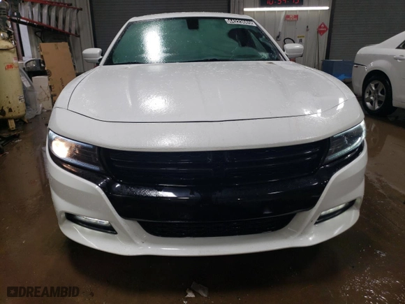 2022 Dodge Charger SXT with VIN 2C3CDXJG7NH271599, listed as a Copart auction lot 44223685 with 70,015 mi miles and Salvage Title. Bid and sale history available at carsss.com. Image 5.